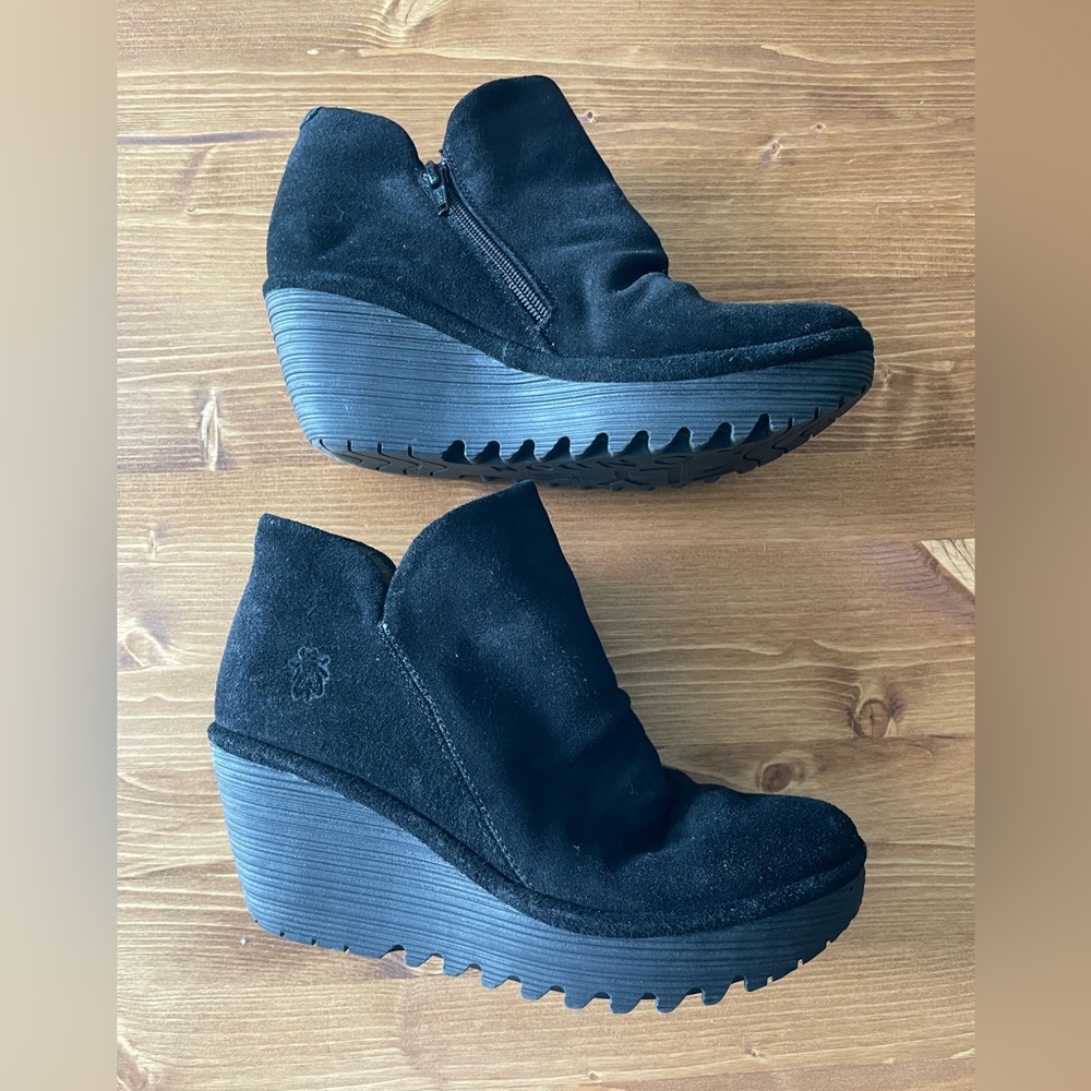 Fly London Black Suede Booties size 37